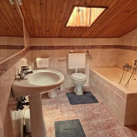 아파트 House Among Olive Trees With A Sea View 1 *